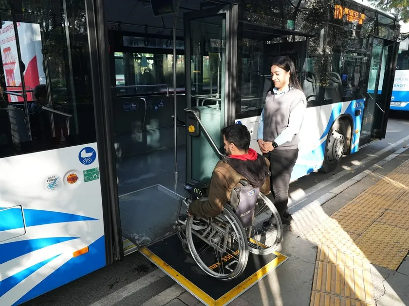 “Duraktayım” uygulaması tekerlekli sandalye kullanıcıları için güncelleniyor