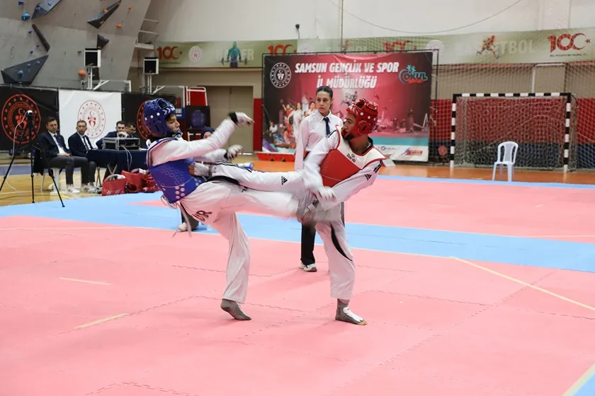  Karadeniz, Samsun’da Taekwondo Şampiyonasında Buluştu