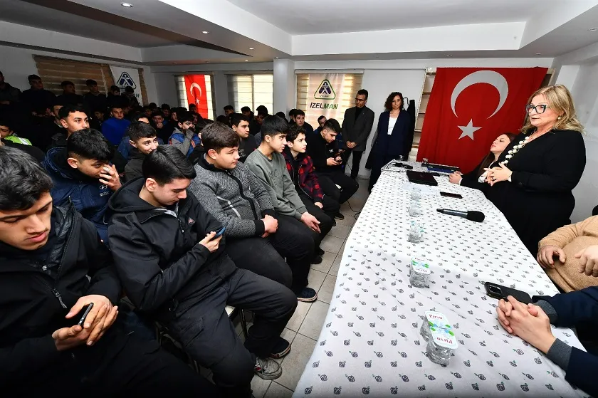 Sanayide staj yapan öğrencilere koruyucu ekipman desteği