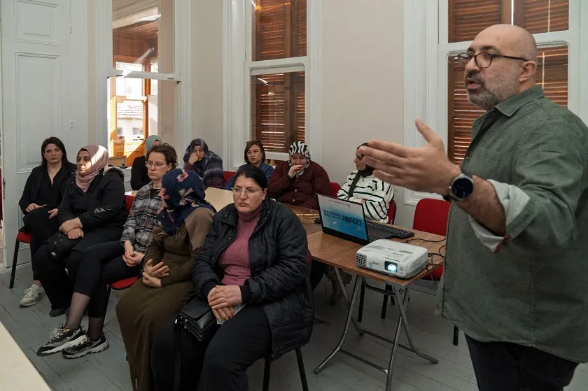 İzmirli anneler madde bağımlılığına karşı bilinçleniyor