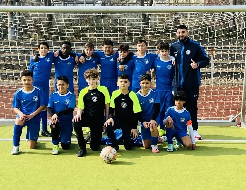 Türkiyemspor (U12) NFC Rot-Weiss (U12)’ı 4-0 Yenerek Liderliğini Pekiştirdi
