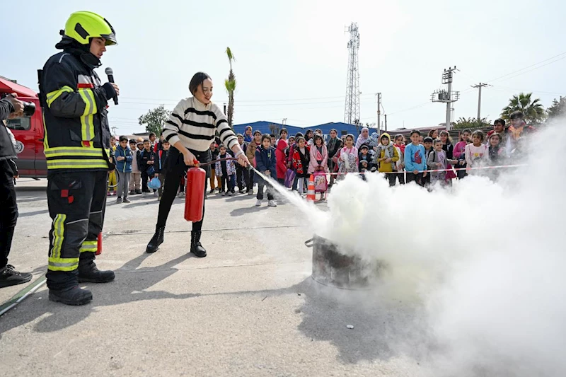 Büyükşehir’den Sivil Savunma Günü’nde Çocuklara Afet Eğitimi