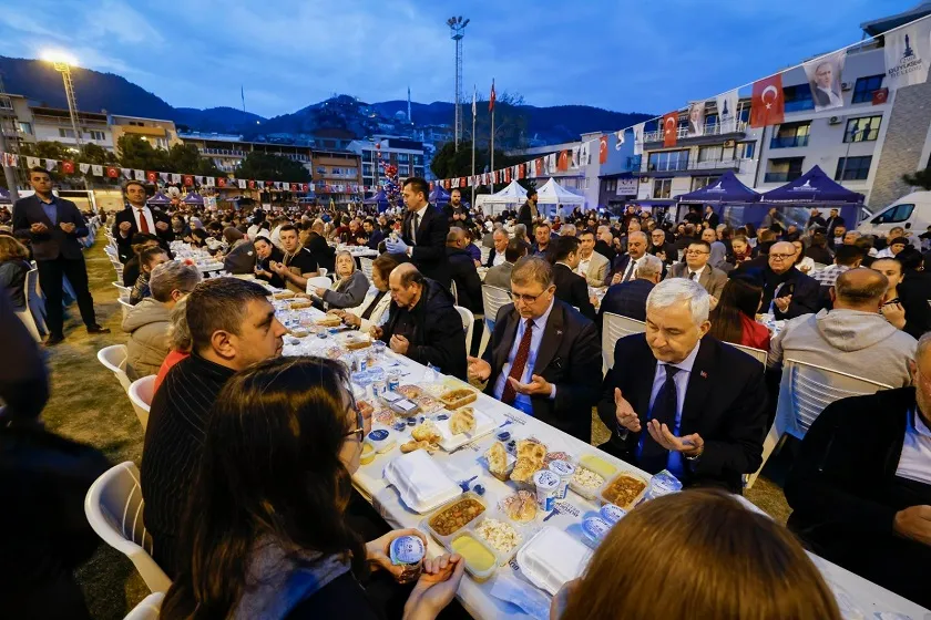 Başkan Tugay Kemalpaşa