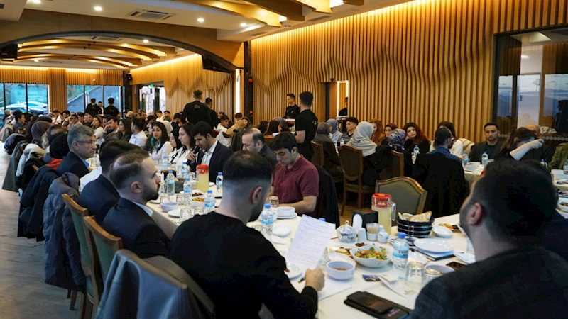 Büyükşehir’in İftar Sofrası Üniversiteli Gençleri Ağırladı