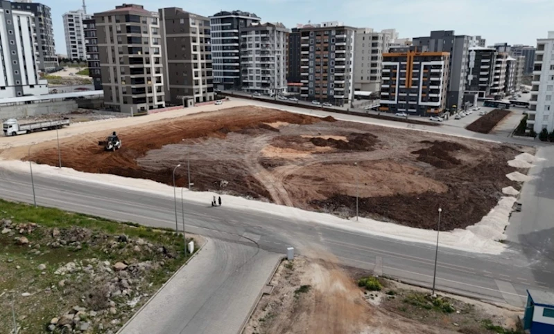 DOĞUKENT’E 9 BİN METREKARELİK YENİ PARK KAZANDIRILIYOR