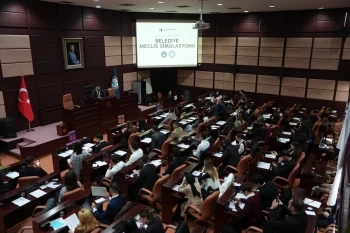 GENÇ HUKUKÇULAR YEREL YÖNETİM DENEYİMİ KAZANDI