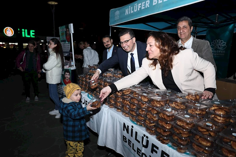 Nilüfer Belediyesi’nden Kadir Gecesi’nden kandil simidi ikramı