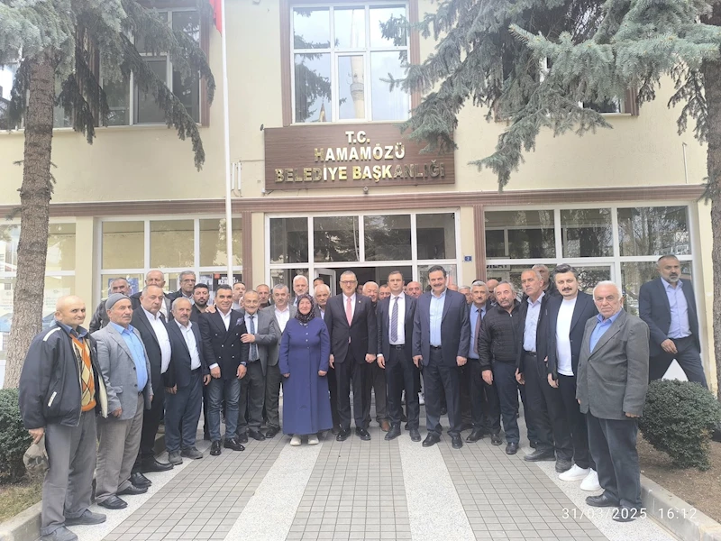 AK Parti Milletvekilleri ve AK Parti İl Teşkilatı ile İlçemizde Bayramlaşma Proğramı Düzenlendi.