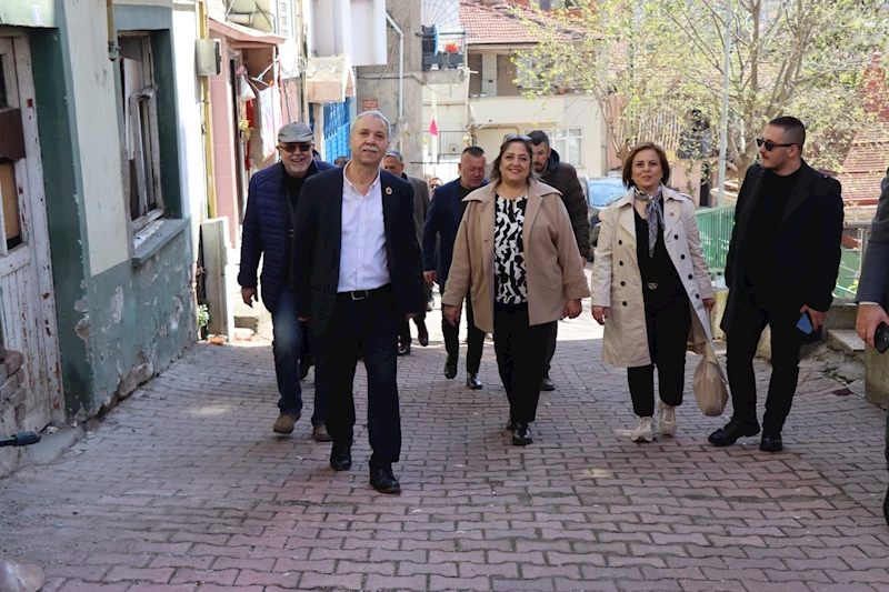 İZMİT BELEDİYESİ ZİYARETLERİNE ÇUKURBAĞ MAHALLESİNDE DEVAM ETTİ