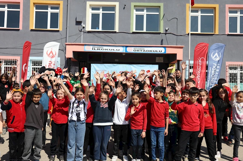 23 NİSAN COŞKUSU KIRSAL MAHALLE OKULLARINDA DEVAM EDİYOR