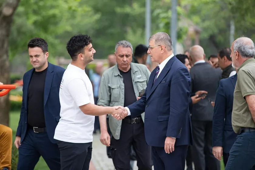 Bucalılardan Başkan Tugay’a Hasanağa Bahçesi teşekkürü