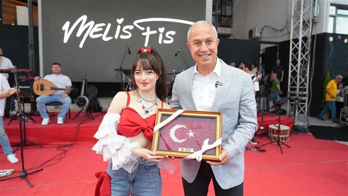 ALANYA ULUSLARARASI ÇOCUK FESTİVALİ COŞKUYLA BAŞLADI