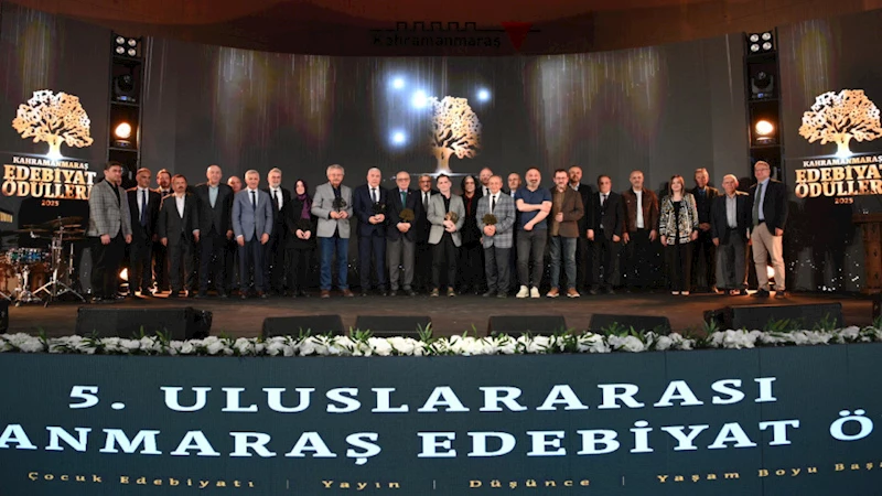 5. Uluslararası Şiir ve Edebiyat Günleri, Görkemli Bir Programla Final Yaptı