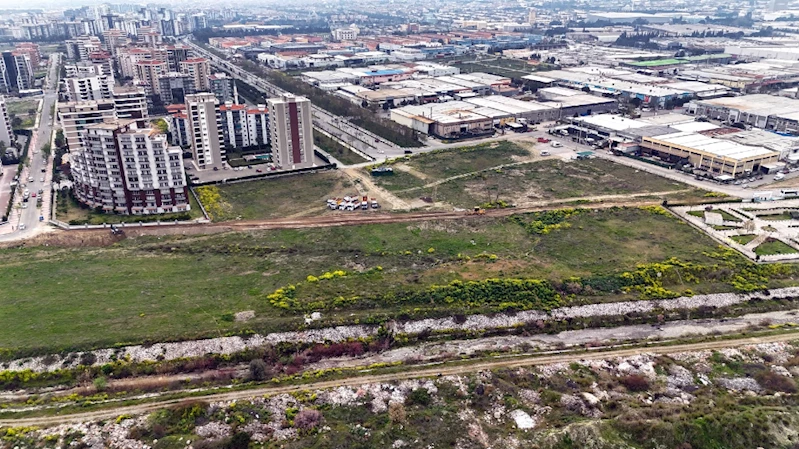 YUNUSEMRE’DEN GÜZELYURT’A YOL ÇALIŞMASI