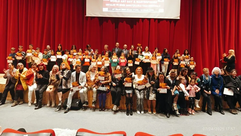      USTALAR VE MİNİK SANATÇILARLA YAZA MERHABA 4