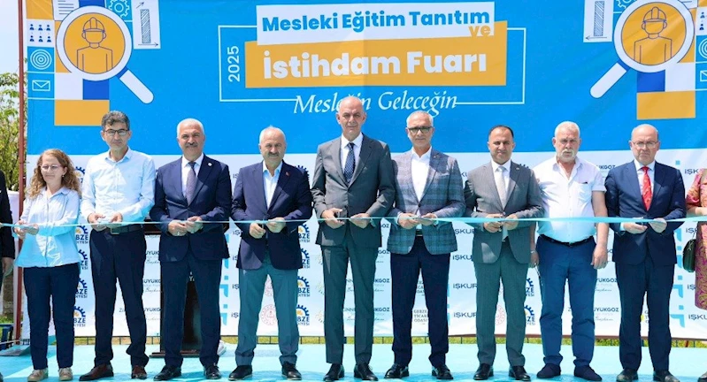 Gebze’de Mesleki Eğitim Tanıtım ve İstihdam Fuarı Açıldı