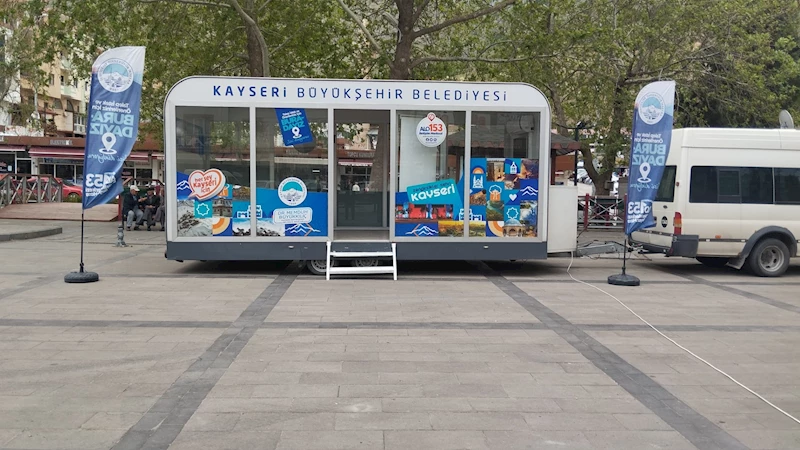Büyükşehir’in Mobil Beyaz Masa Birimi ile Hizmet Her Yerde