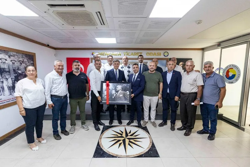 Başkan Tugay, Menemen’de oda başkanları ile görüştü