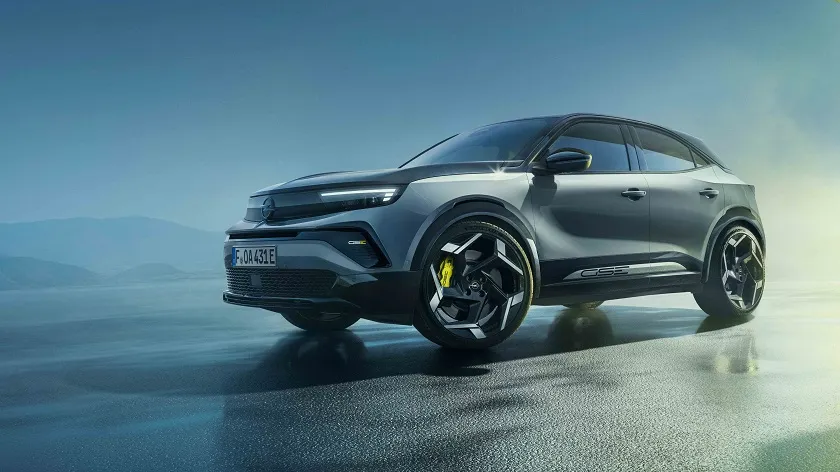 Elektrikli Opel’lerin En Hızlısı Yeni Mokka GSE İlk Kez Sahneye Çıktı!