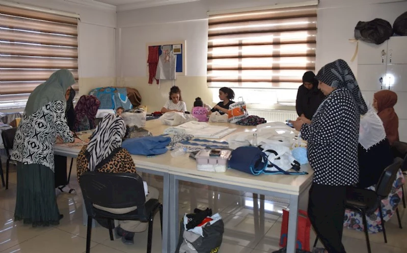 Şahinbey´de Kadınlar Hem Üretiyor Hem Kazanıyor