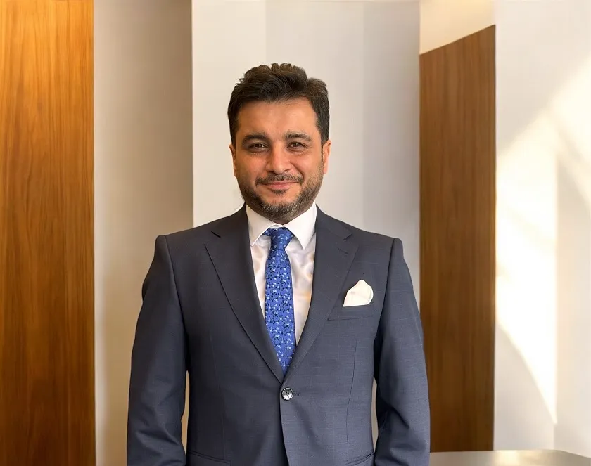 Tatil Yerleri Sessiz, Tüketici Temkinli: 2025 Yazı Durgun Geçiyor