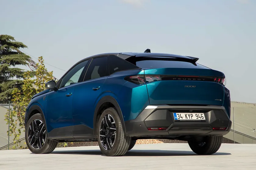 HER AÇIDAN GÖZ ALICI PEUGEOT MODELLERİ TEMMUZ AYINDA DA ÇOK AVANTAJLI!