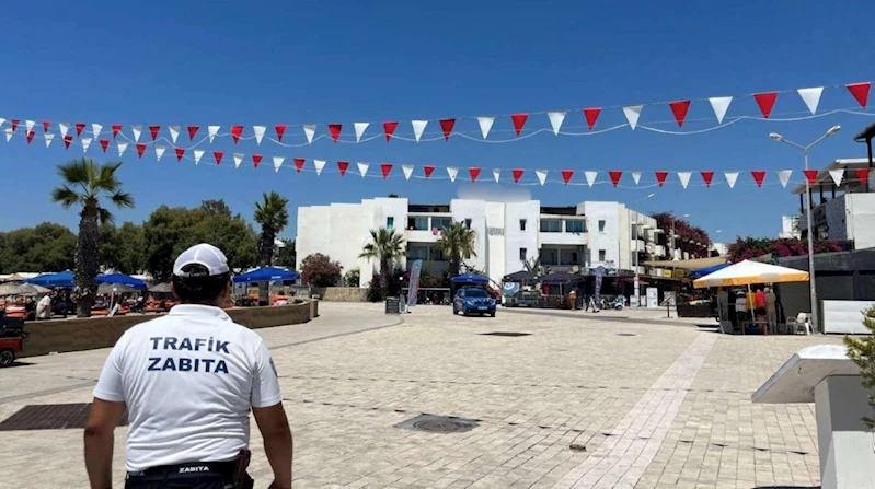 YAYA TRAFİĞİNİN YOĞUN OLDUĞU BÖLGELERDE DENETİM VE UYGULAMALAR SÜRÜYOR