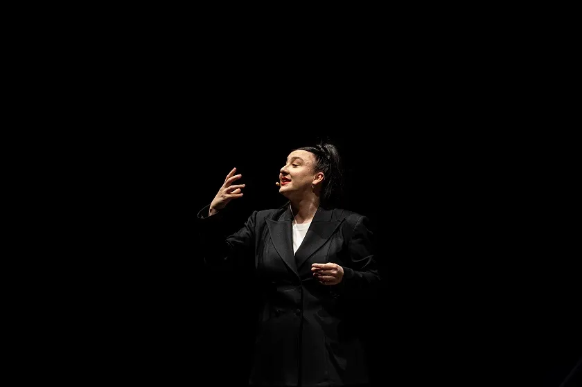 Yasemin Sakallıoğlu Ankara’da Kahkaha Fırtınası Estirdi