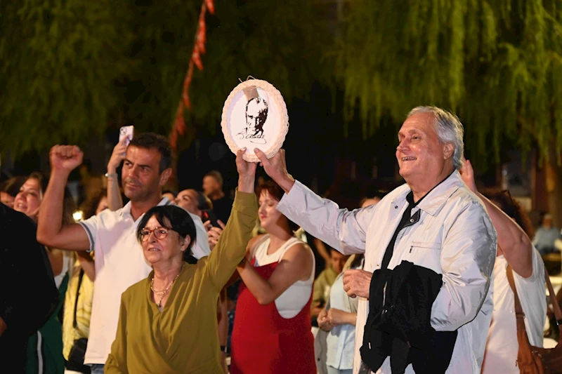 -OLCAY GÜLPINAR KURTULUŞ ETKİNLİKLERİNDE SAHNE ALDI