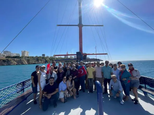 Kitaplar konuşuyor gönüller buluşuyor