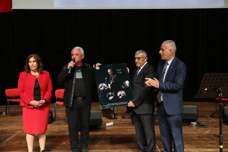 Mamak Belediyesi’nden Neşet Ertaş Anması