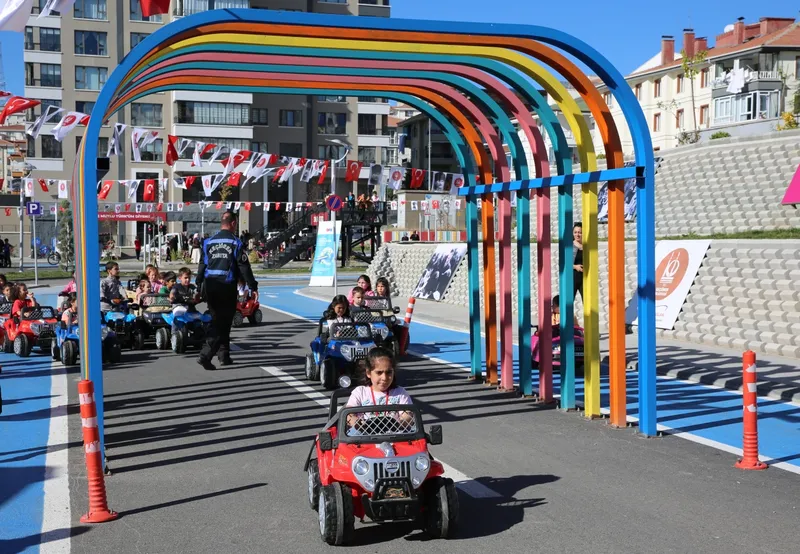 Avrupa Hareketlilik Haftası Keçiören’de renkli görüntülerle tamamlandı
