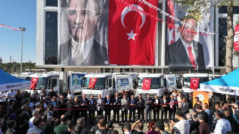 Başkan Geçit, “21 Yeni Temizlik Aracımız Hayırlı Olsun”