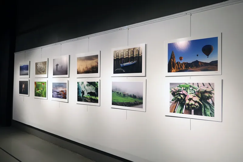 SAGÜSAD’ın 30. yılı Sanatçı İsmail Arzu Açıkel anısına özel sergiyle taçlandı