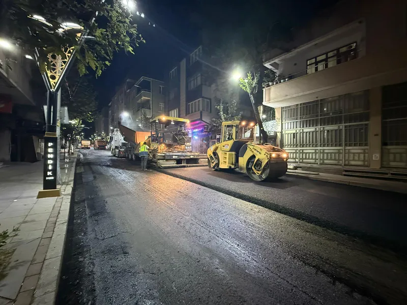 Pendik Genelinde Asfalt Çalışmaları Devam Ediyor