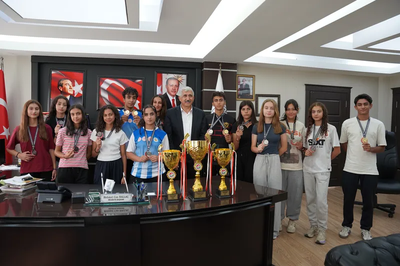 Kahta Belediyesinden Spora Tam Destek, Sahada Büyük Zaferler