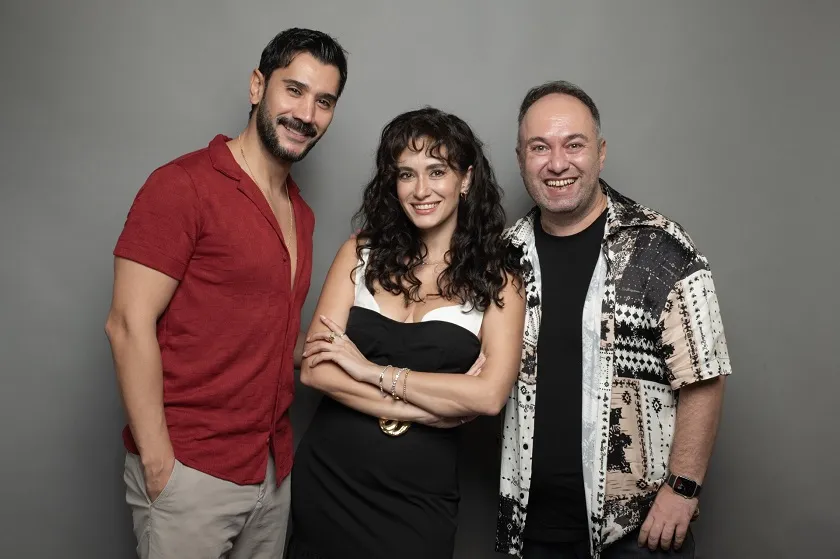 ‘Aşk ve Yemek’ filminin oyuncuları ‘Hakan Gence ile Sıkı Muhabbet’te