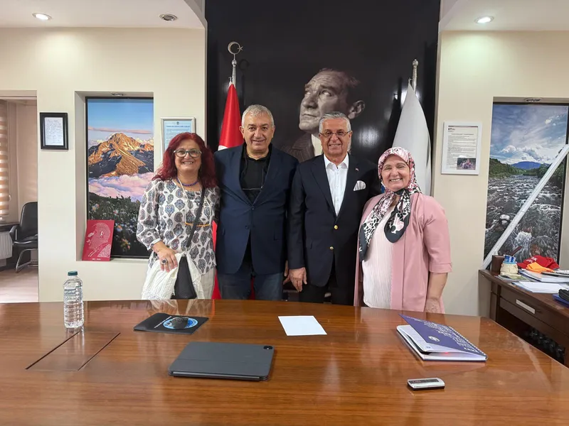 Başkan Topaloğlu’ndan Başkan Çervatoğlu’na ziyaret