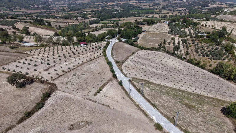Andırın Kırsalında Ulaşım Büyükşehir’le Rahatlıyor