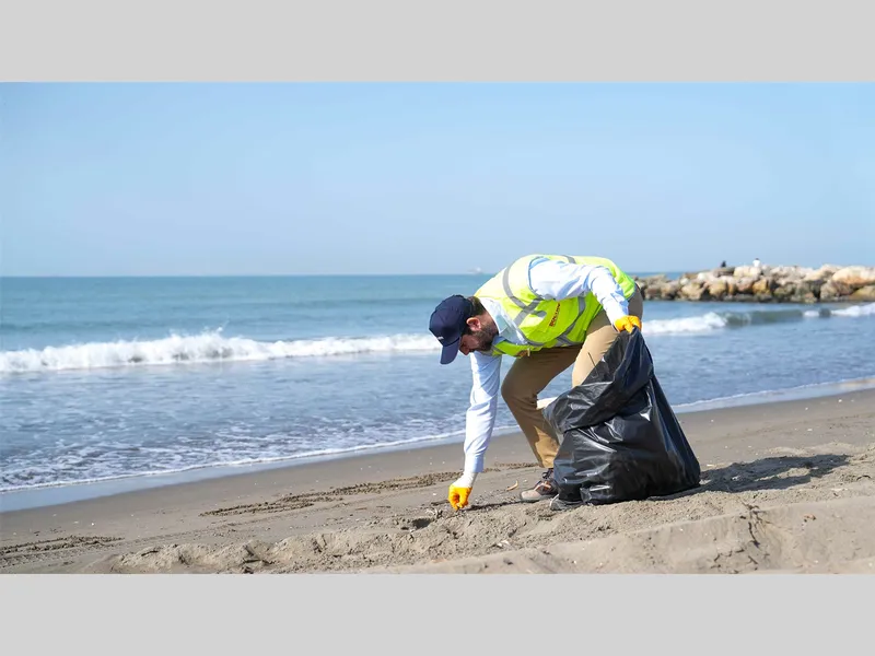 TARSUS BELEDİYESİ’NDEN TARSUS PLAJI’NDA ÇEVRE TEMİZLİĞİ FARKINDALIK ETKİNLİĞİ: 1 TON ÇÖP TOPLANDI