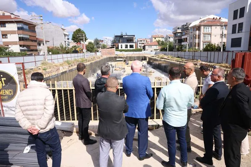 BAŞKAN KURT, OSMANGAZİ’DEKİ CAZİBE MERKEZİ ÇALIŞMALARINI İNCELEDİ