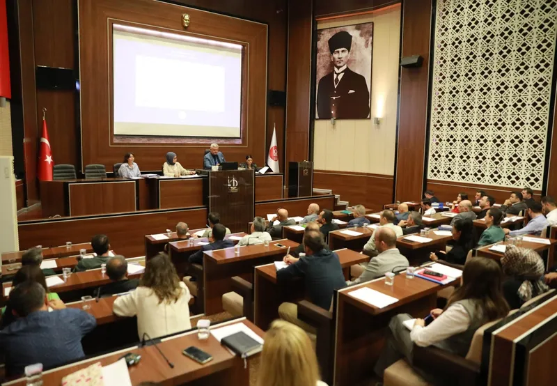 Keçiören Belediyesi’nde kurumsal gelişim eğitimleri sürüyor