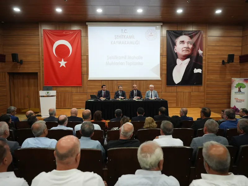 ŞEHİTKAMİL MUHTARLAR TOPLANTISI GERÇEKLEŞTİ