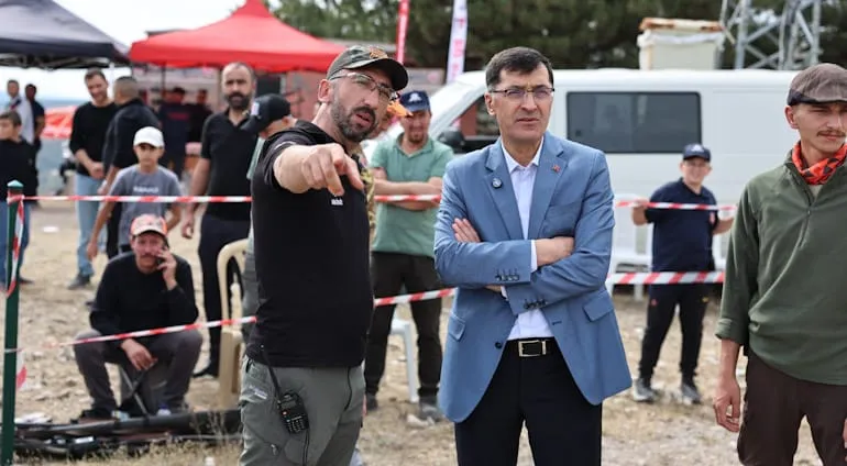 HEDEF ATIŞ YARIŞMALARI RENKLİ GÖRÜNTÜLERE SAHNE OLDU