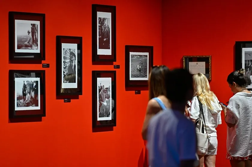 İzmir Enternasyonal Fuarı’nda Atatürk ve Refik Anadol sergilerine büyük ilgi