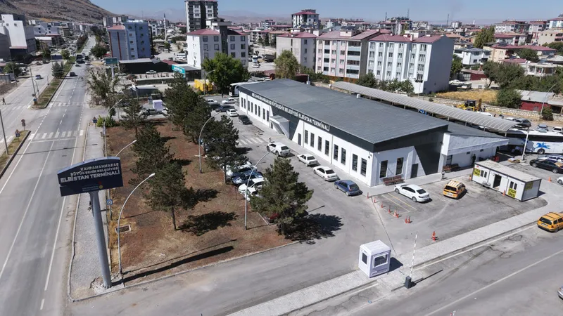Elbistan Terminali Yenilenen Yüzüyle Hizmete Sunuldu
