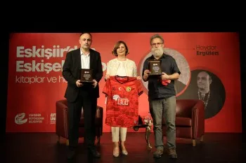 ŞİİR VE FUTBOL ESKİŞEHİR’DE BULUŞTU