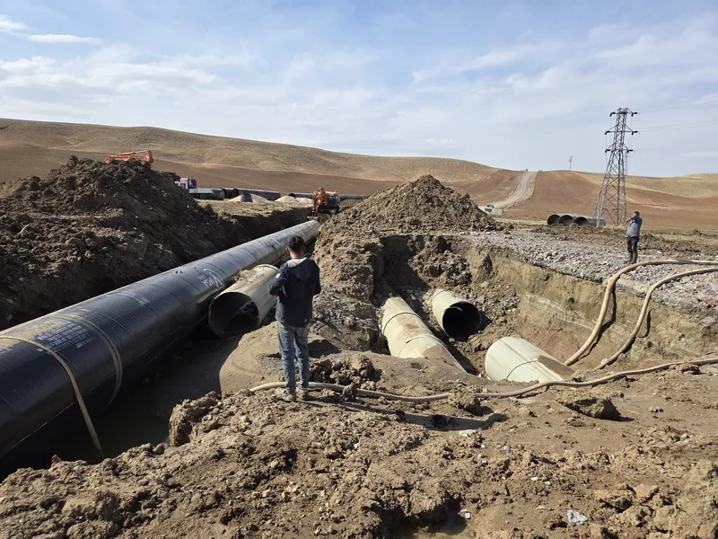 KESİKKÖPRÜ HATTINDA YAŞANAN BORU PATLAMASI NEDENİYLE YÜKSEK KOTLARA SU ULAŞIMINDA SIKINTI YAŞANABİLİR