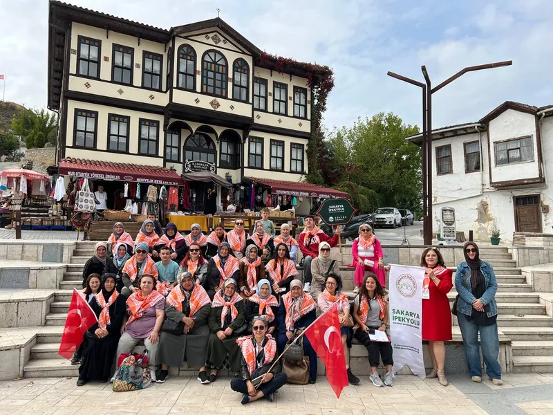 Büyükşehirle takvimin geriye aktığı unutulmaz bir geziye çıktılar