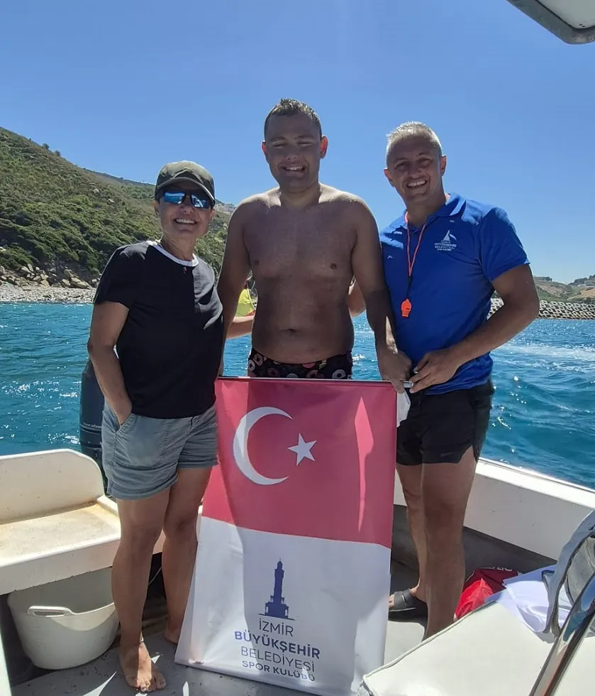 İzmirli Tuna’dan bir tarihi başarı daha